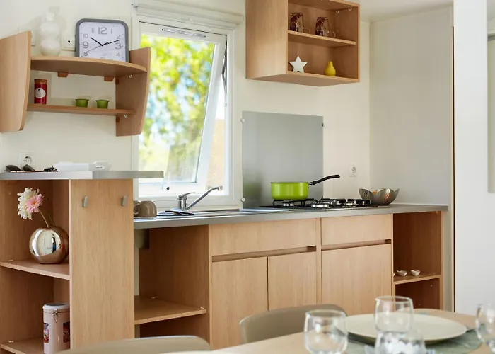 Saint-nazaire * Saint-Nazaire (Pyrenees-Orientales)